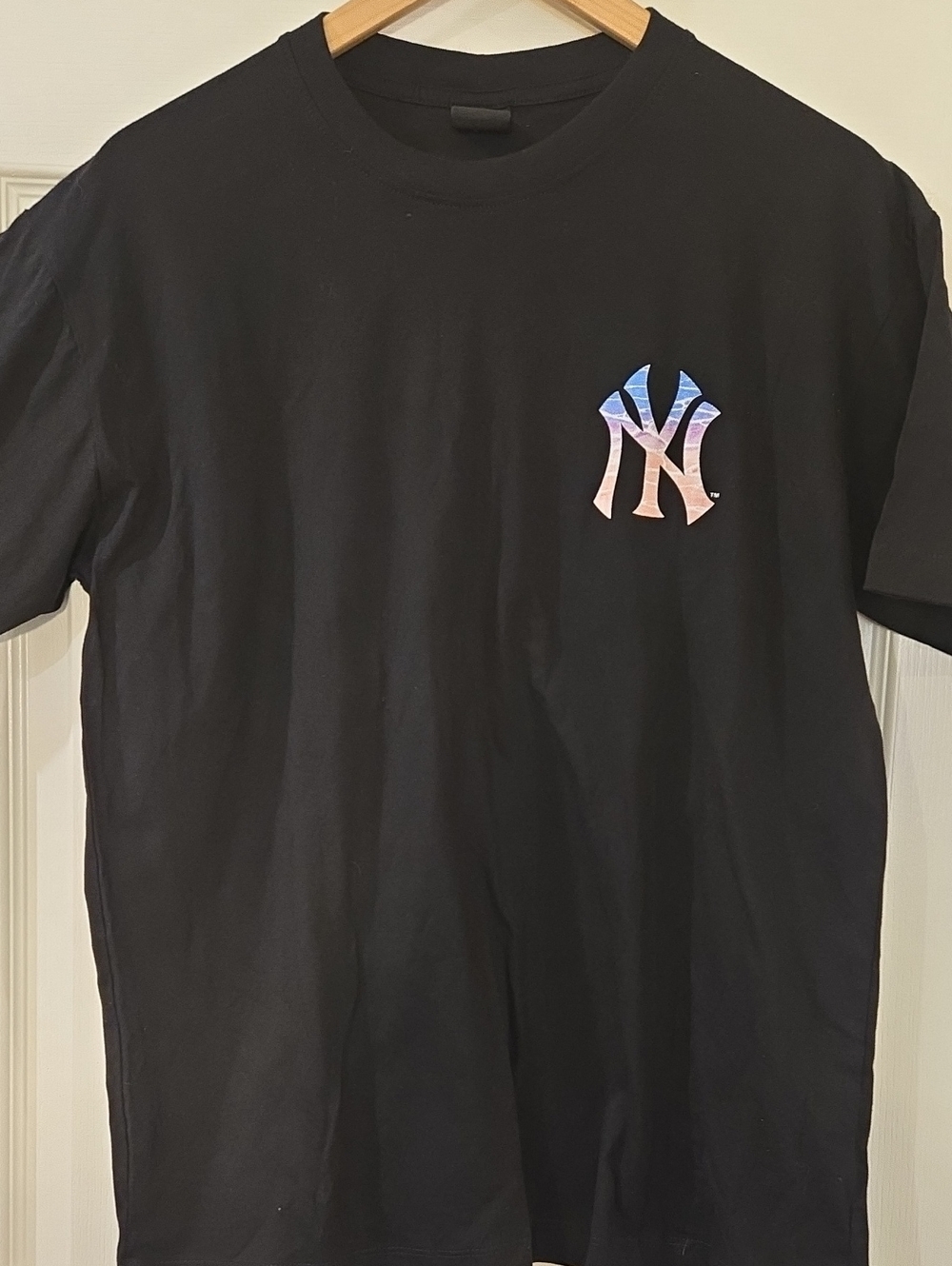 MLB Black Crewneck Tee with White Logo Tag